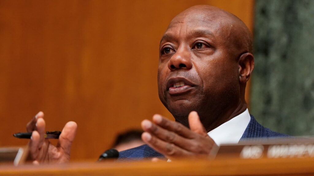 Tim Scott hopes Fed Chair Powell's investigation 'ends up' on Warsh