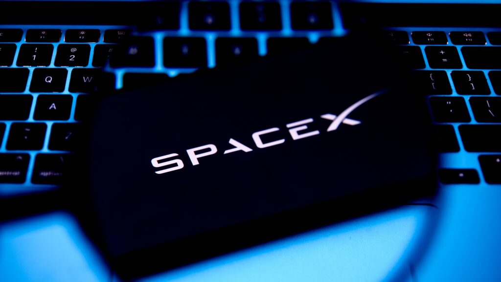 3 risks to know about before investing in SpaceX
