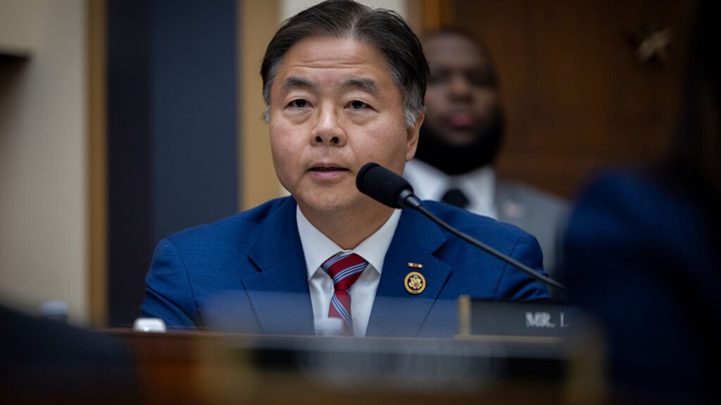 AI bill would ban deepfake distribution and protect whistleblowers