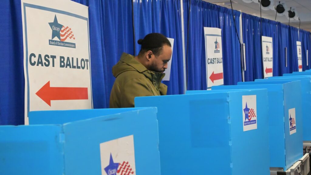 Democrats lead in Wisconsin Supreme Court race, Georgia margin narrows