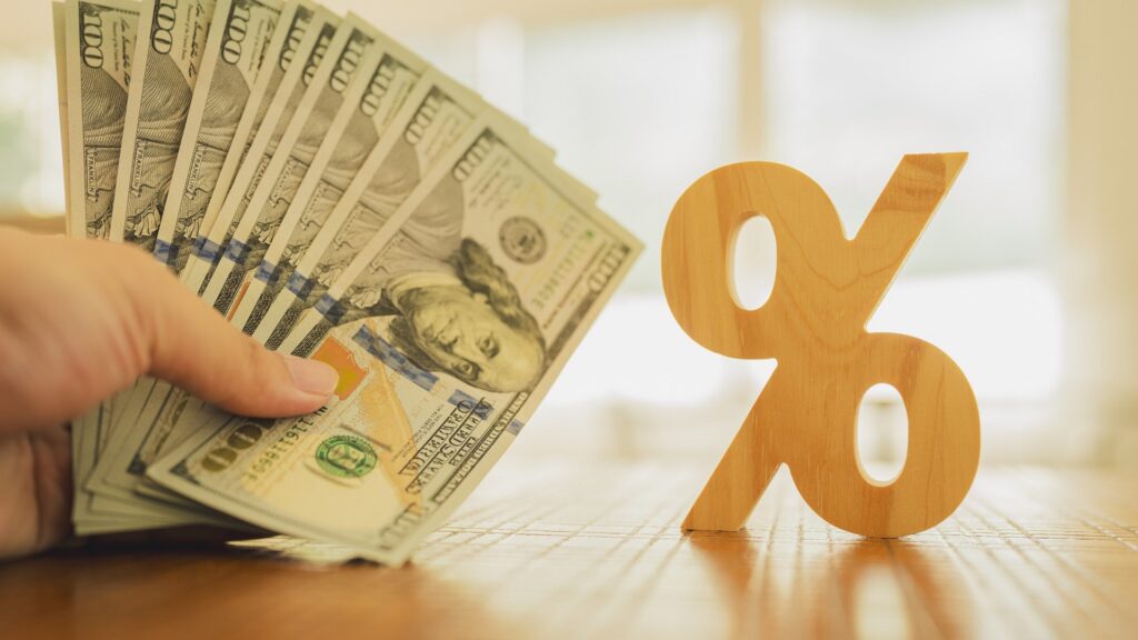 Investors vs. Savers When Rates Are High