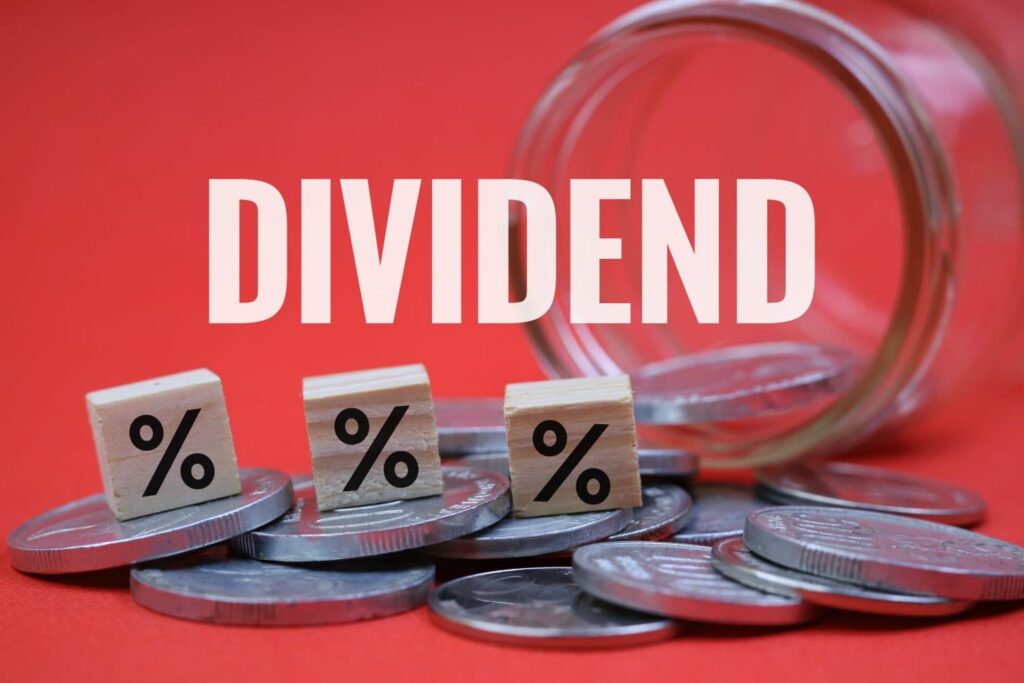 Want $4,350 in Passive Income? Invest $75,000 in These 3 Dividend Aristocrat Stocks Want $4,350 in Passive Income? Invest $75,000 in These 3 Dividend Aristocrat Stocks