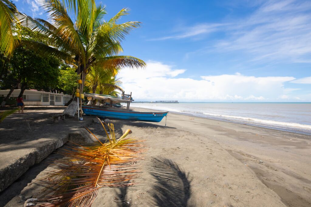 13 reasons to live, retire, and invest in Panama
