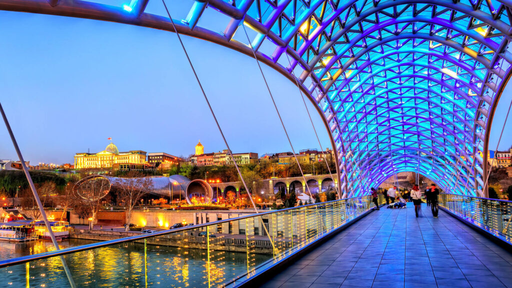 7 Affordable Vacations That Frugal Retirees Love
