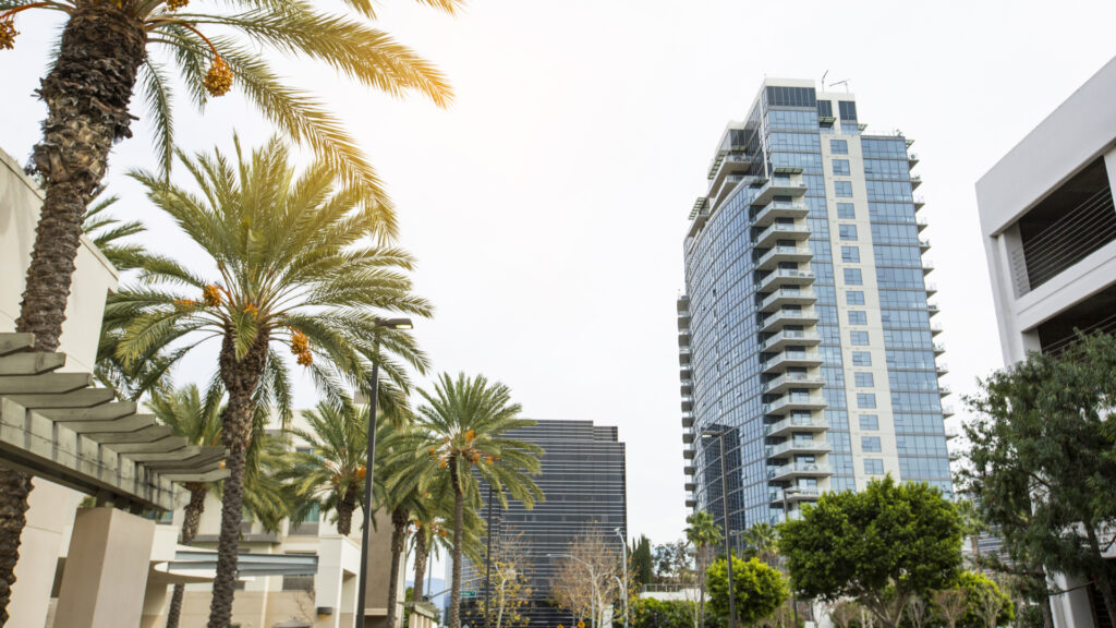 8 Reasons Not to Retire in California 8 Reasons Not to Retire in California
