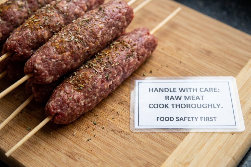 Beef kofta sold at kebab shop restaurant linked to E. coli outbreak Beef kofta sold at kebab shop restaurant linked to E. coli outbreak