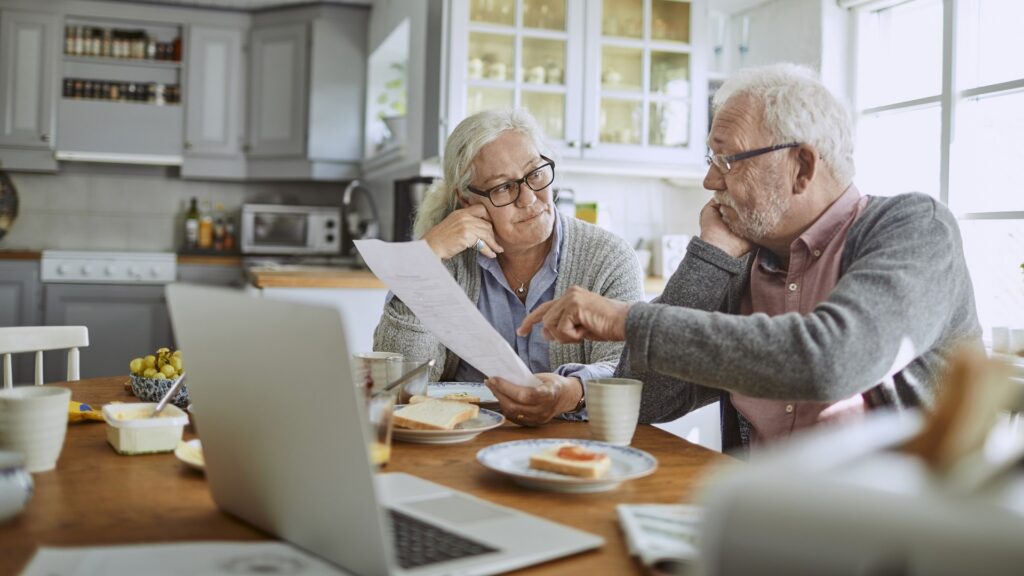 How much do high-ranking retirees really spend monthly at age 68 How much do high-ranking retirees really spend monthly at age 68