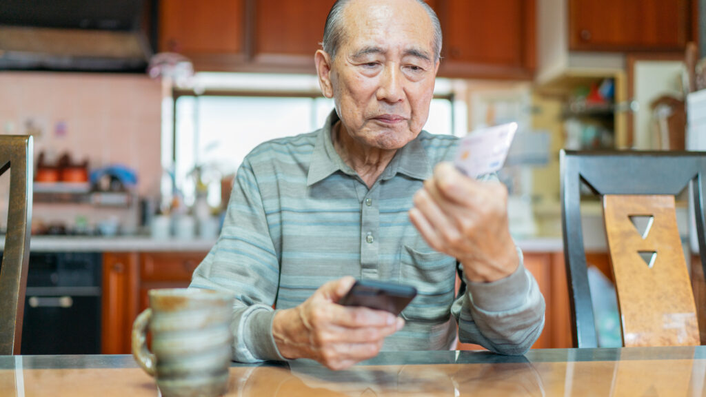 How to Plan for Retirement with Credit Card Debt