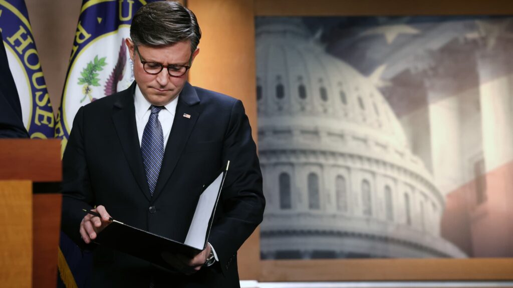Republicans look to bottom out inflation gap as midterms rapidly approach