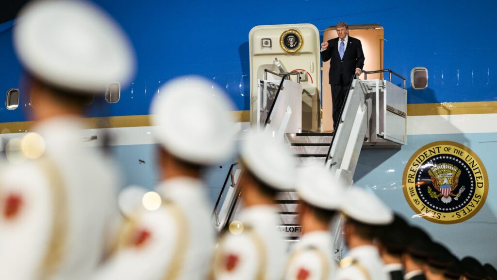 Trump reaches Beijing before important summit with Xi
