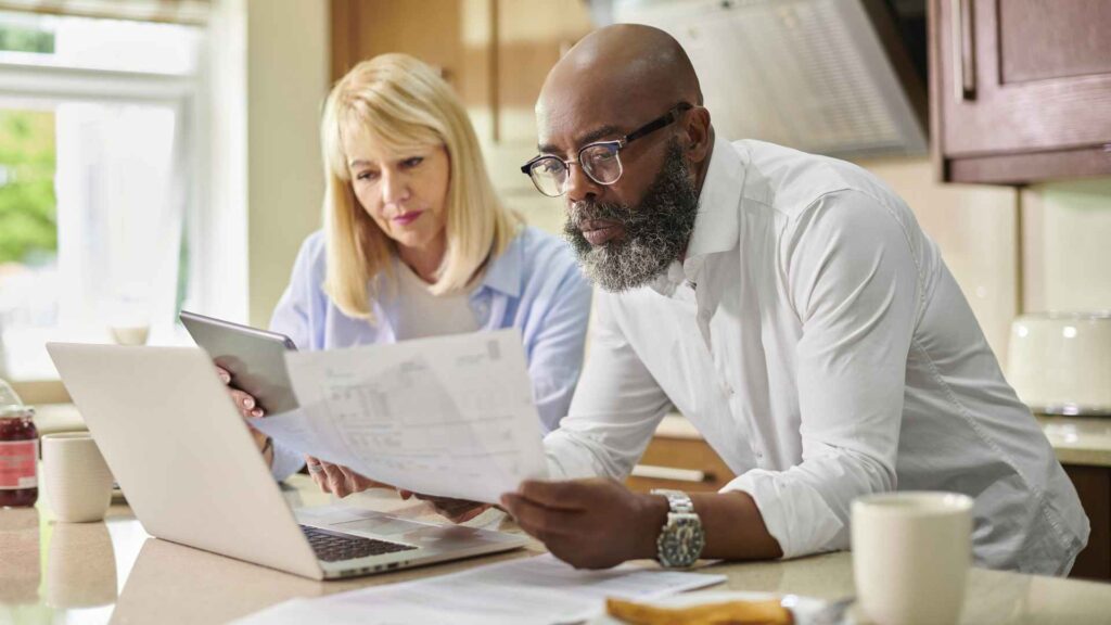 Retiring at 62 vs. 67: The difference in costs