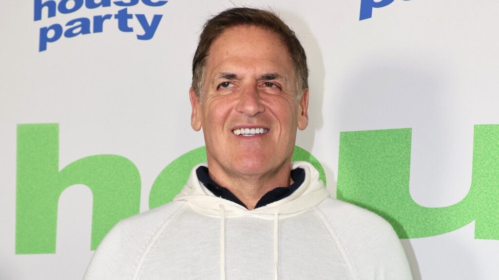 How did Mark Cuban become a billionaire? How did Mark Cuban become a billionaire?