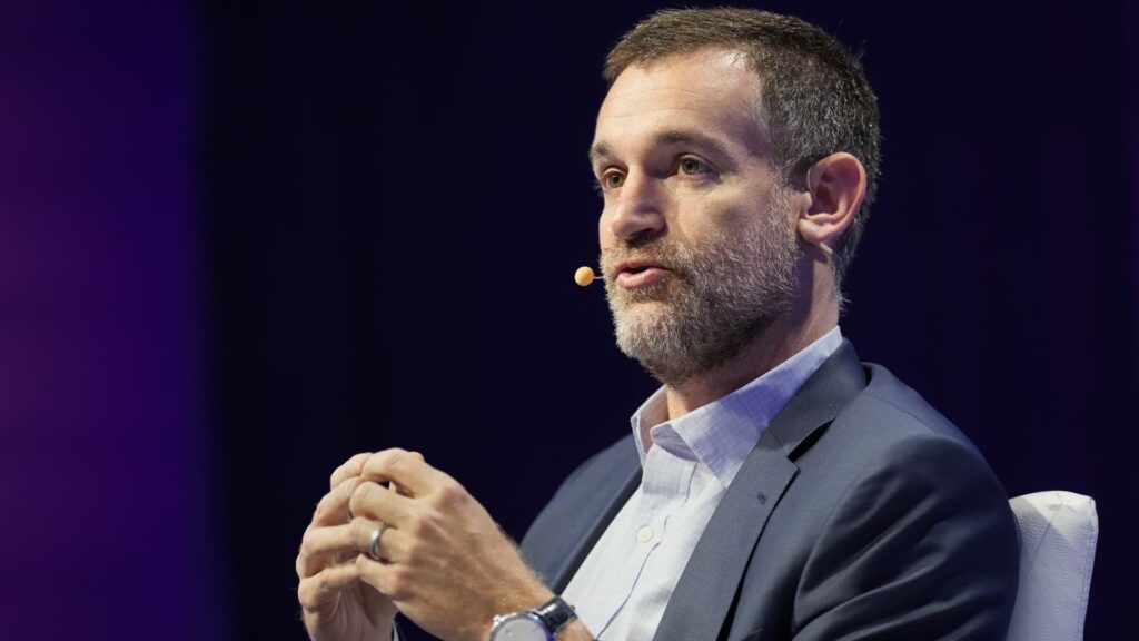 John Arnold contributes $2.6 million to study online sports betting risks John Arnold contributes $2.6 million to study online sports betting risks