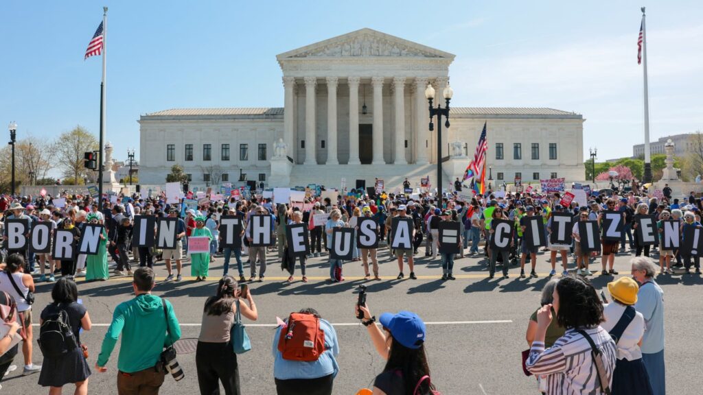 Trump asks Supreme Court to re-hear birthright citizenship issue